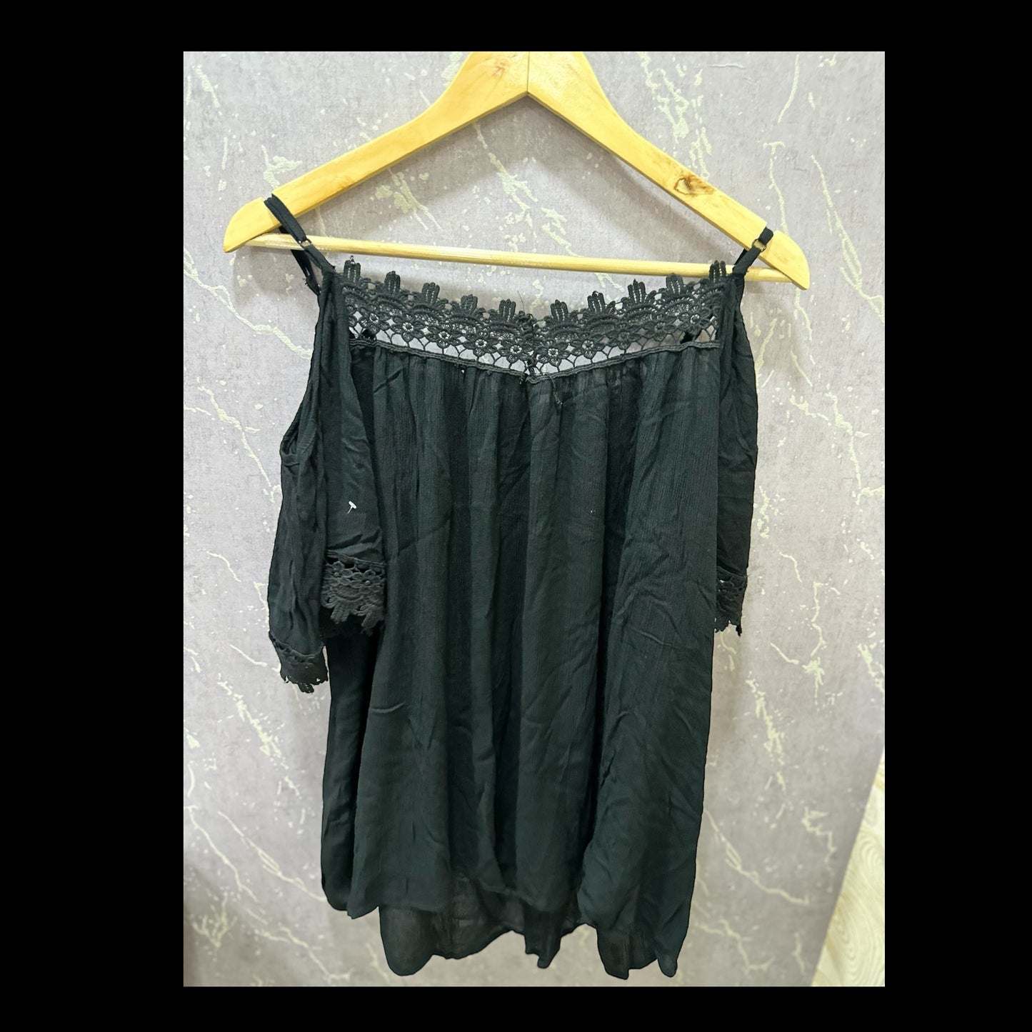 Black Top with Strapes