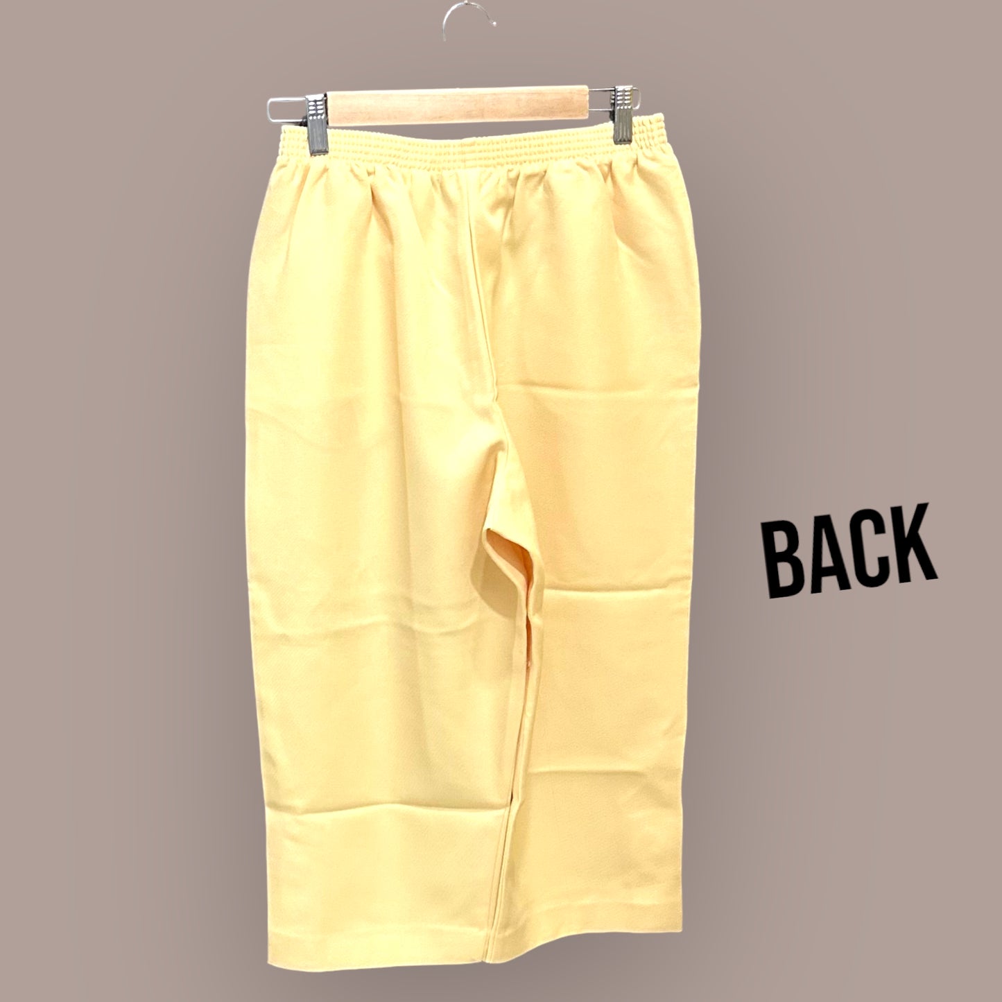 Everyday Yellow Capri