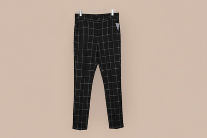 Black big checks pants in stretchable cotton, detail view