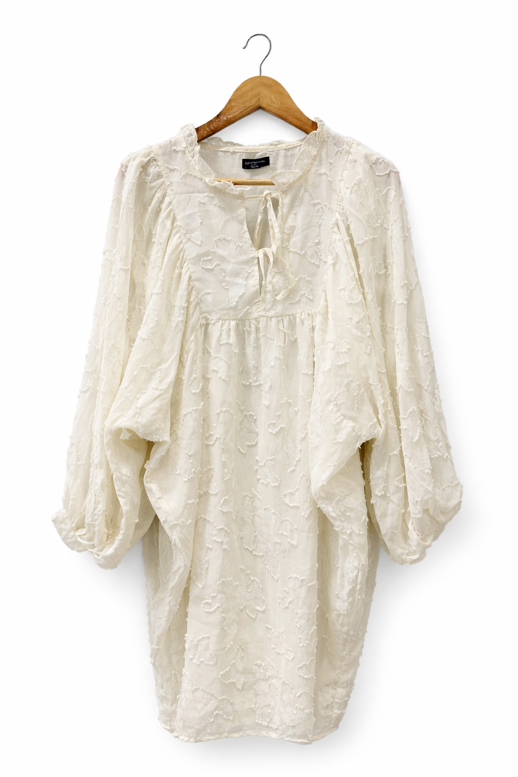 Off-white dress with lining