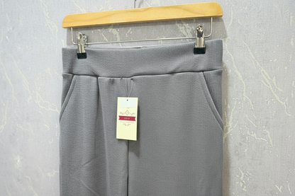 Grey ribbed flare pants – product view