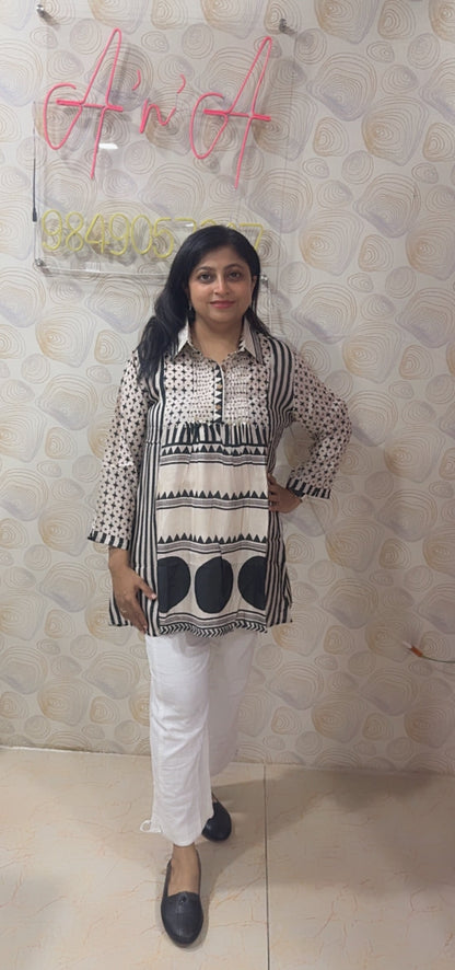Kalamkari Mul Silk Tunics (Off-White)