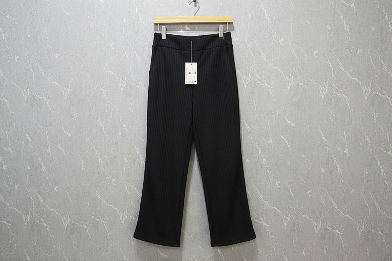 Luxe-Ribbed Black Flare Pants