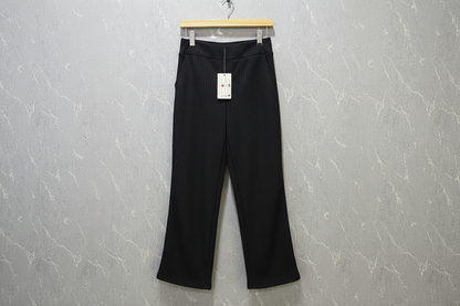 Black ribbed flare pants – product view